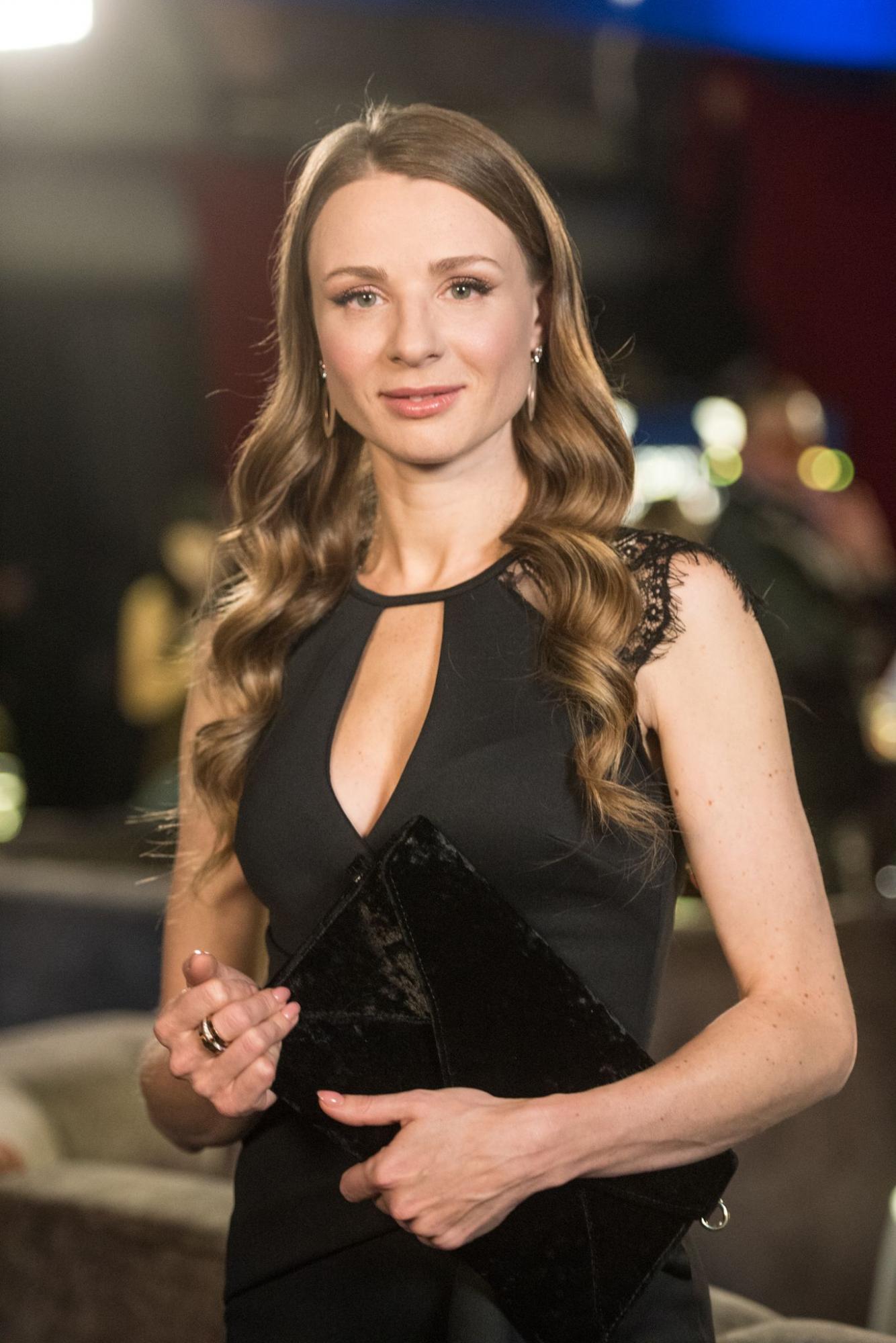 Сауын сиськи порно видео