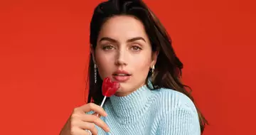 Ана де Армас для L’Officiel