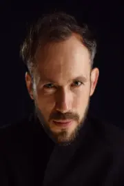 Володимир Захаренков