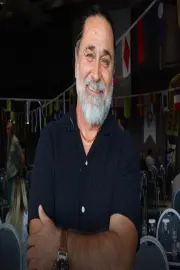 Алі Ґоксой
