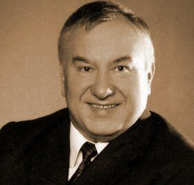 Петро Бенюк