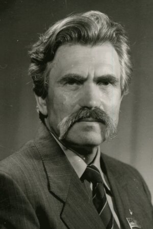 Левко Лук'яненко