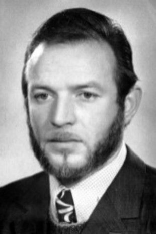 Павло Петров