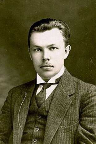 Микола Зеров
