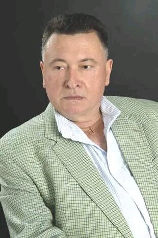 Валентин Пивоваров