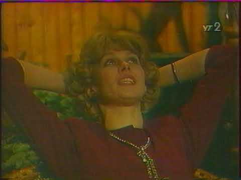 Вісім люблячих жінок (1992)